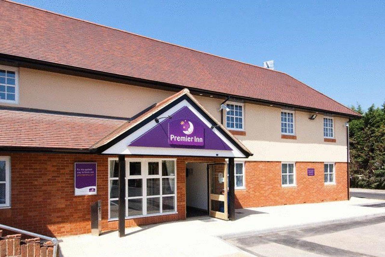 Premier Inn London Ruislip Extérieur photo