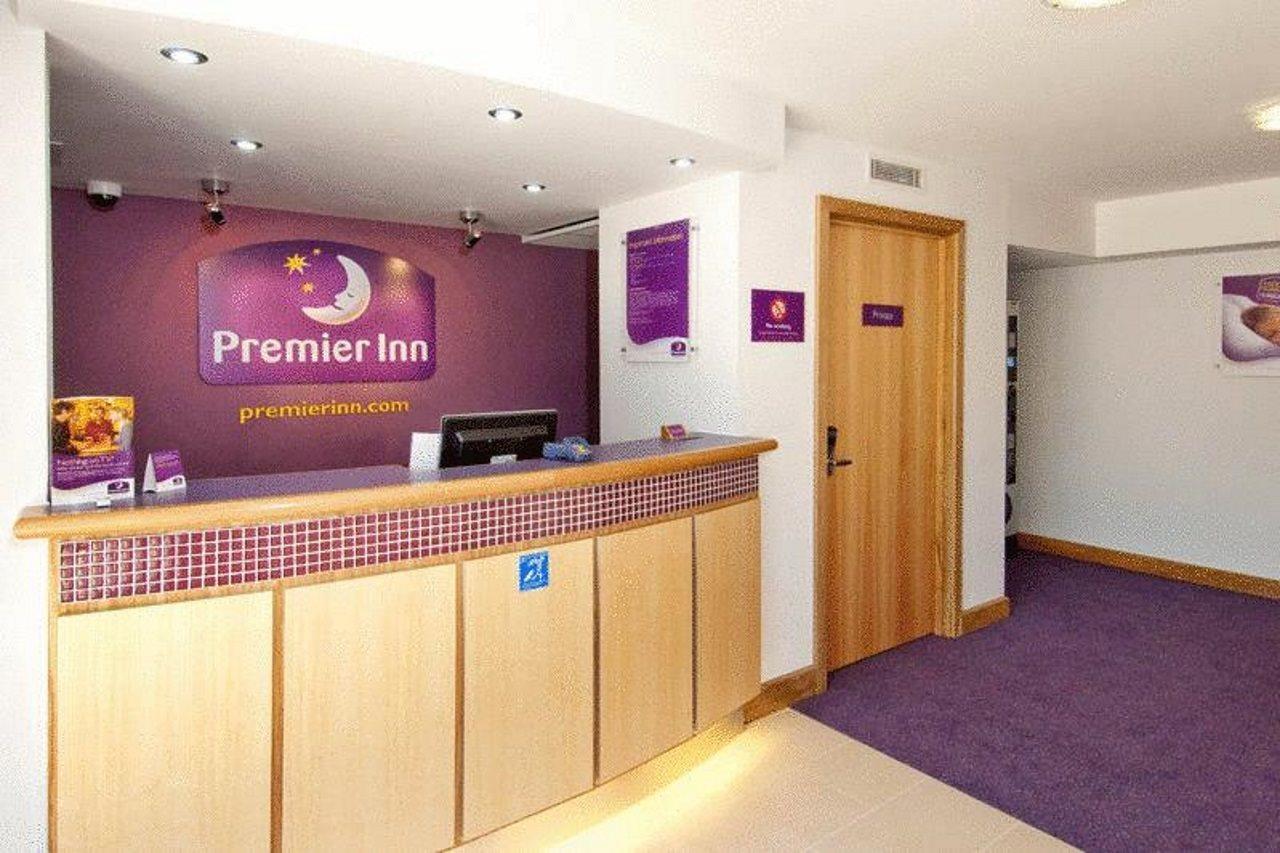 Premier Inn London Ruislip Extérieur photo