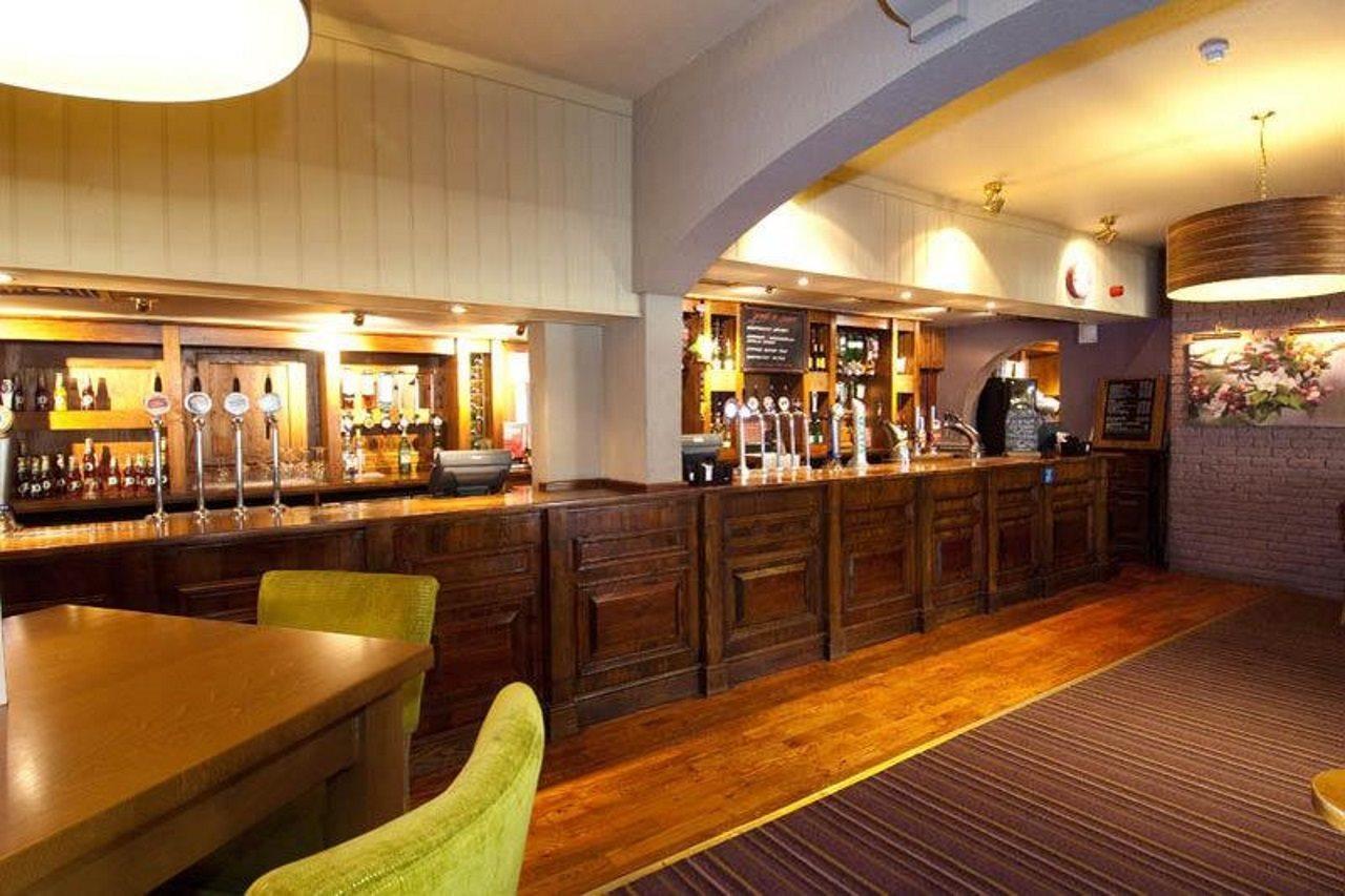 Premier Inn London Ruislip Extérieur photo