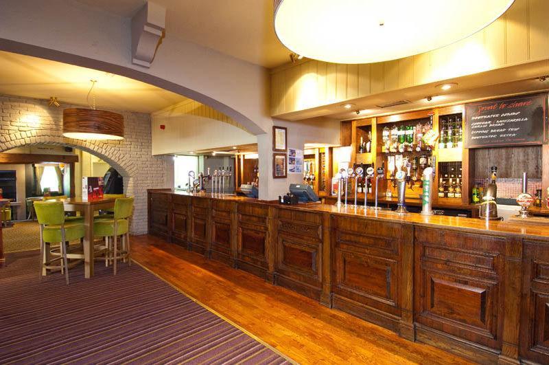 Premier Inn London Ruislip Extérieur photo
